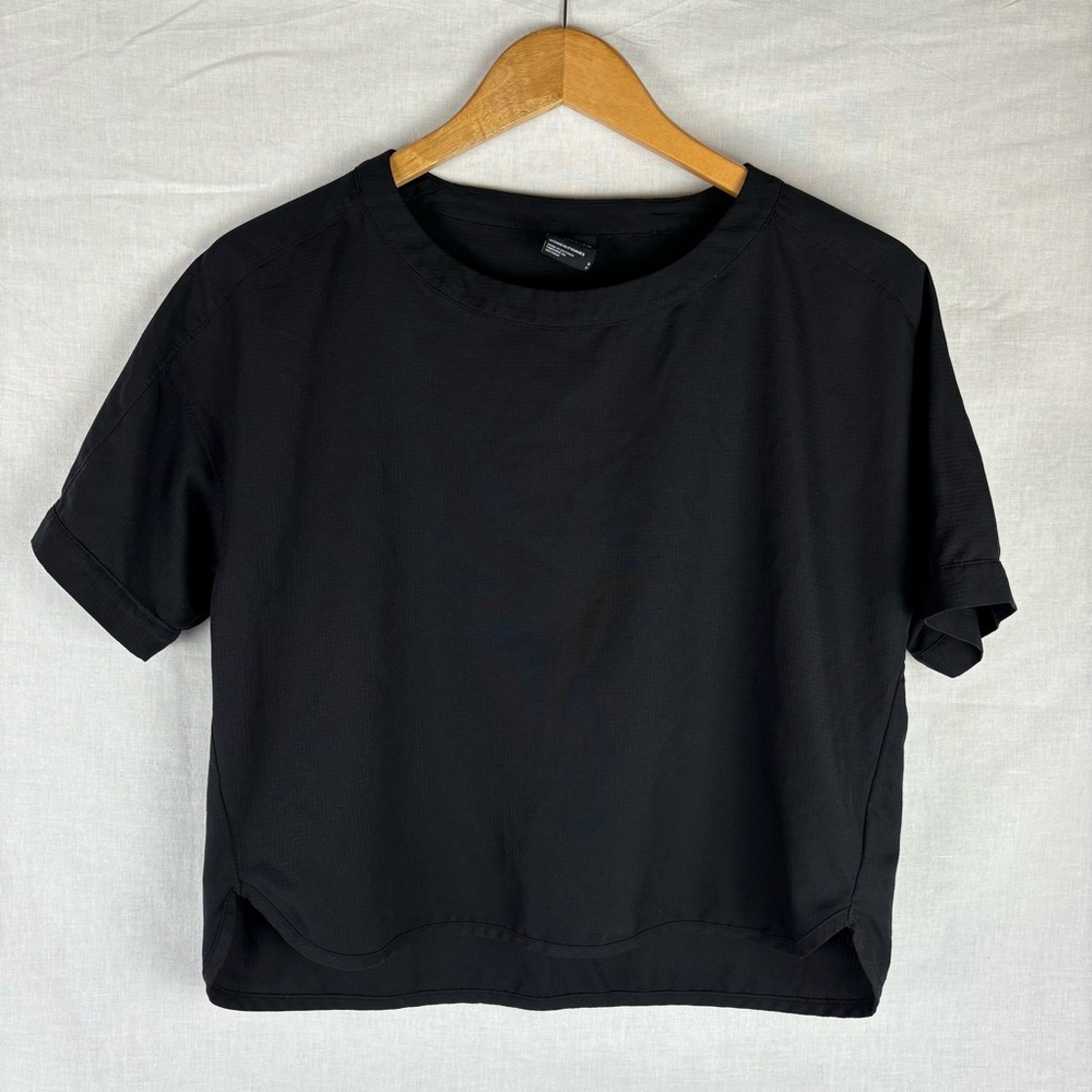 The North Face Lightweight Athletic Boxy Short Sleeve Tee S